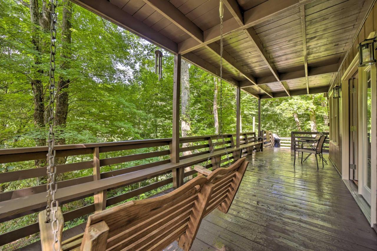 Charming Maggie Valley Getaway With Fire Pit! Kültér fotó