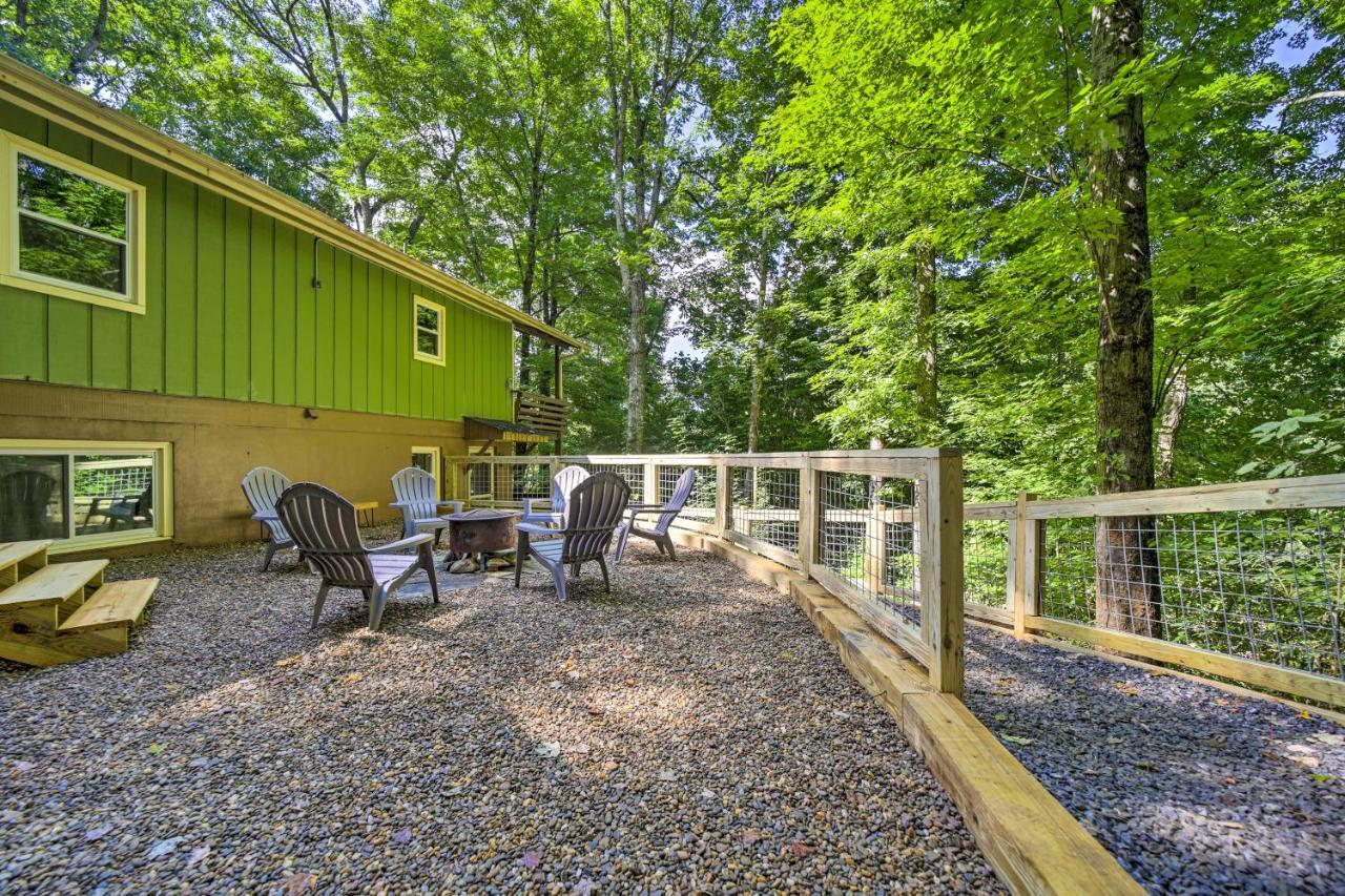 Charming Maggie Valley Getaway With Fire Pit! Kültér fotó